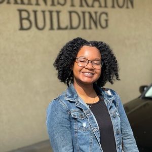 Meet your Posher, Keja